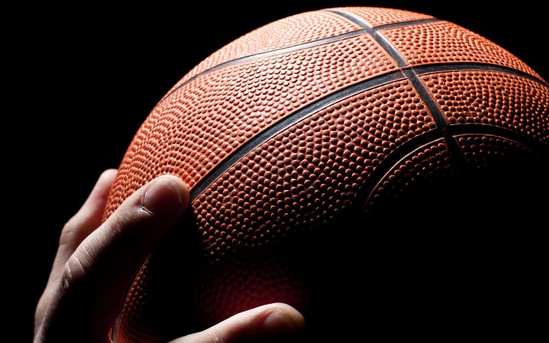Basketbol Topu Alırken Dikkat Edilmesi Gerekenler
